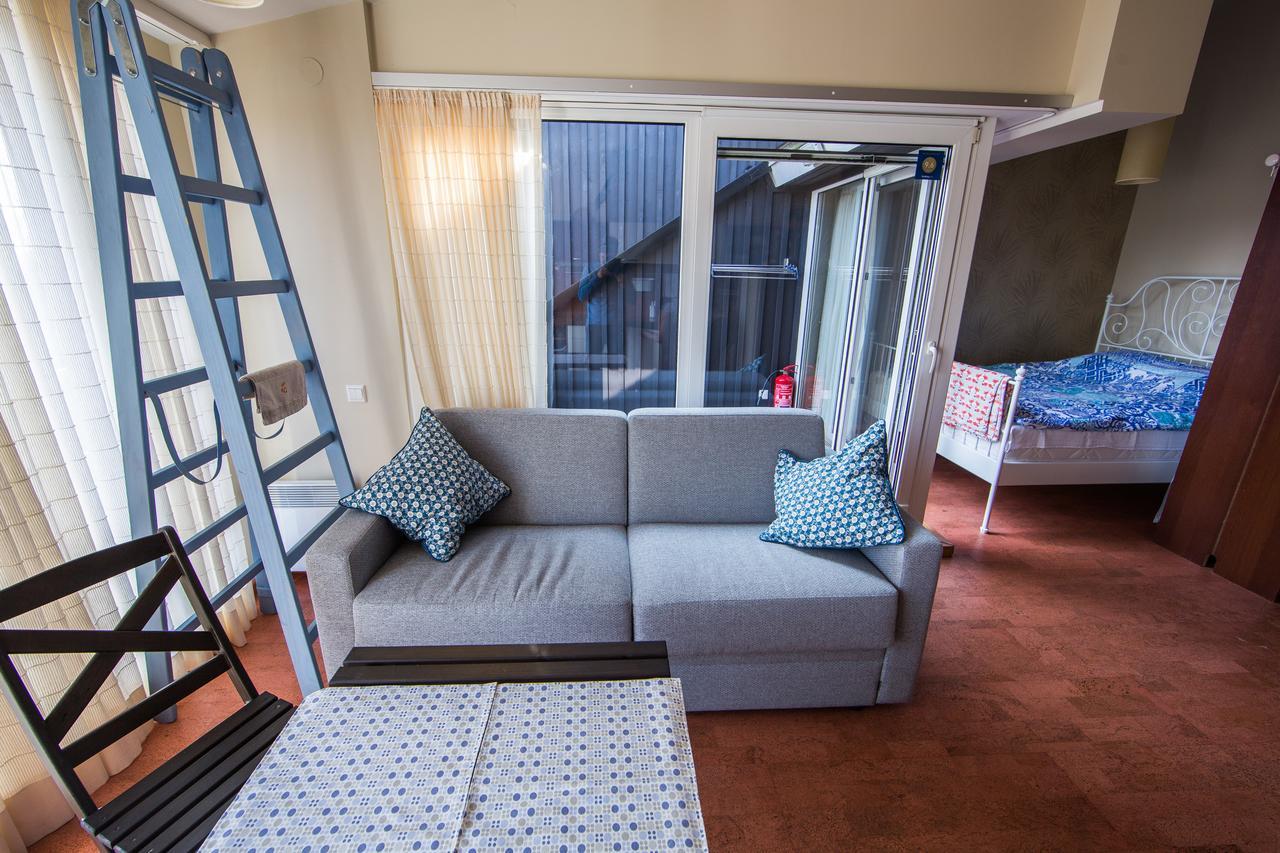 Lapes Namai Appartement Pervalka Buitenkant foto